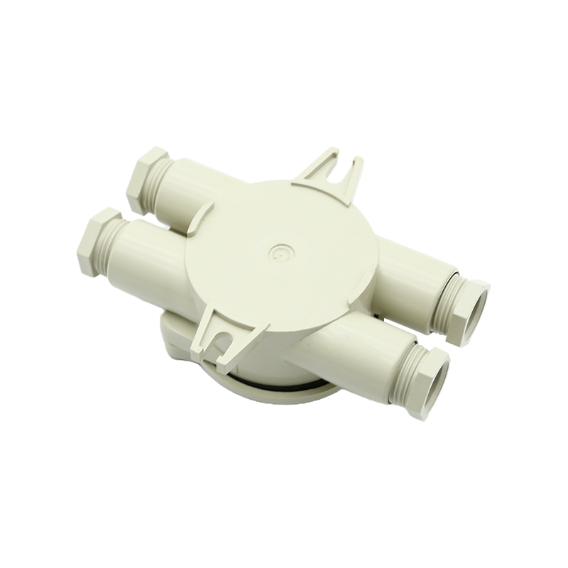 Водонепроницаемая розетка с блокировочным выключателем-JXS402